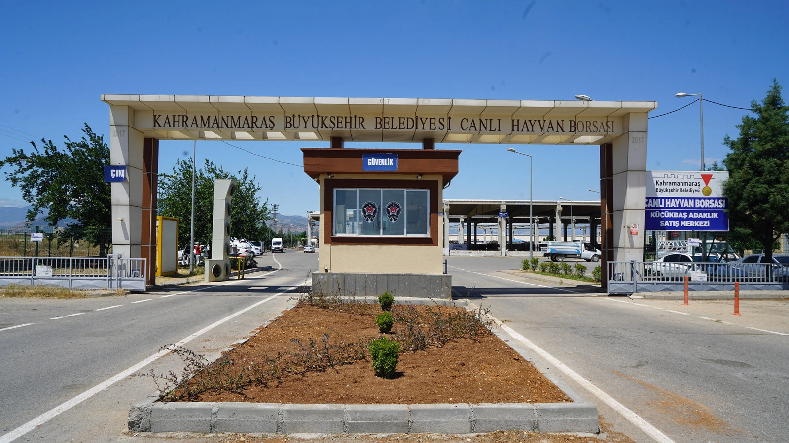 Büyükşehir'den Hayvan Borsası’nda Hijyen ve Düzen Hamlesi
